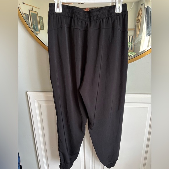 Elodie Women’s Jogger Pants - Picture 6 of 7